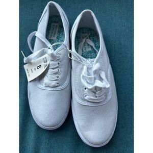 Mossimo Supply Co. Olga White Canvas Casual Sneakers US8 NWT
